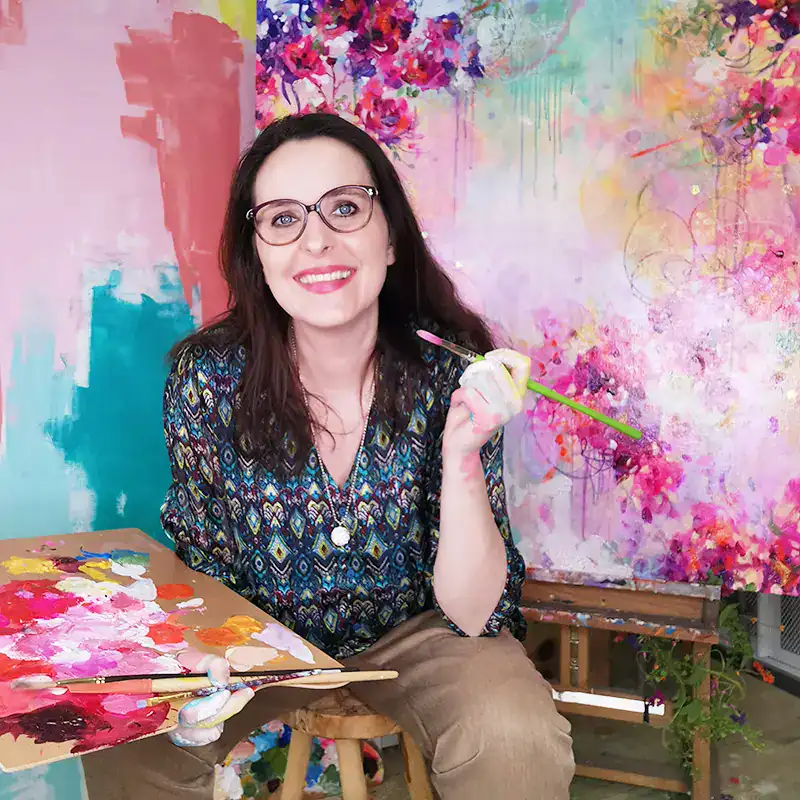 Peinture artistique d’Amylee, artiste française célèbre pour ses œuvres vibrantes et expressives.